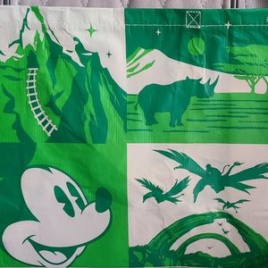 DISNEY PARKS ANIMAL KINGDOM MEDIUM REUSABLE SHOPPING BAG TOTE NEW NWT MICKEY